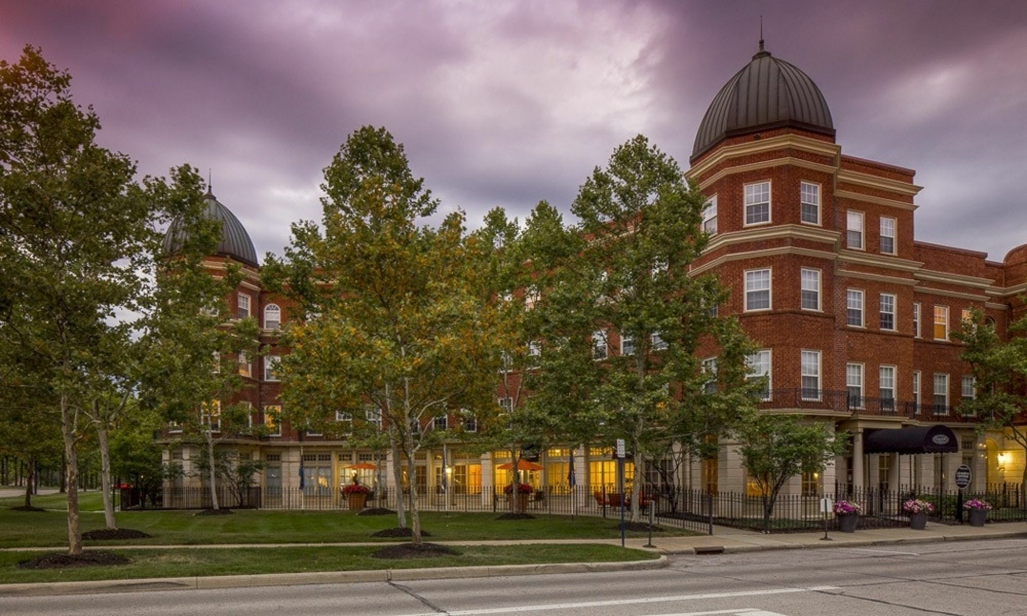 Bridgestreet At Easton Commons Aparthotel Columbus Exterior photo